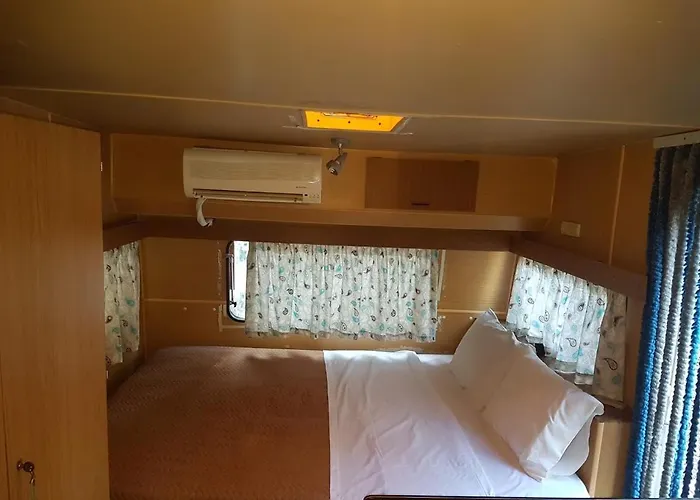 Luxury tent Xenicamp-retreat Nafplio